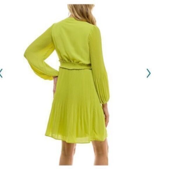 Nanette Lepore Women’s Size 14 Long Sleeve Pleated Button Up Dress Green - Picture 3 of 16